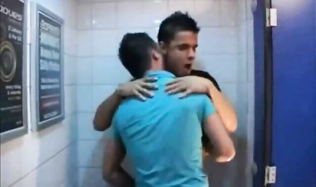 Tw-nks plough At The Bar