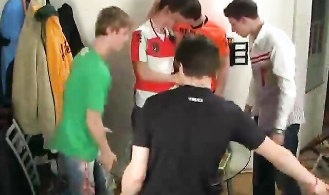 edible Tw-nks Copulate On The Floor