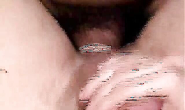 2 Tw-nk B-ys Fountain