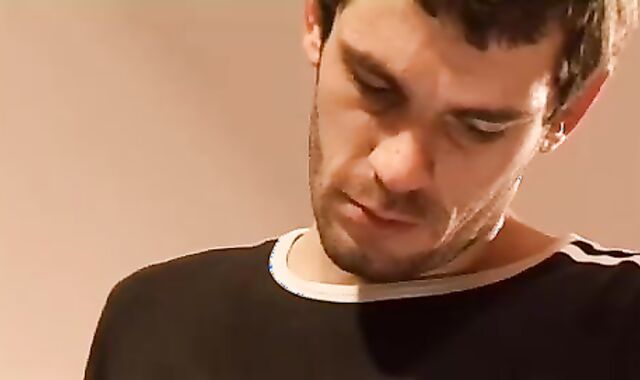 Un Mec Bm Se Gauze Deux Mecs