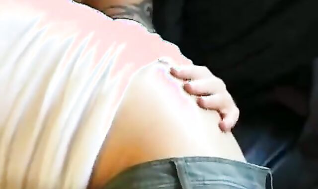 nice teenie Spreads shlongÃ¢â‚¬â„¢s Cornhole