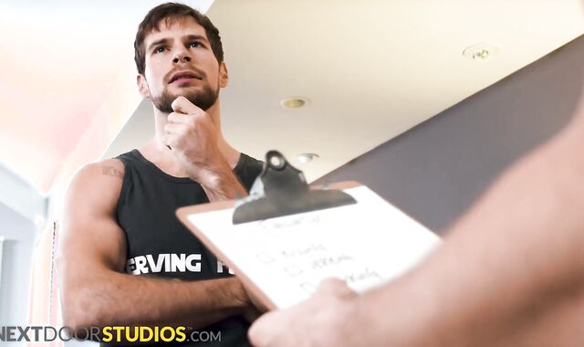 Hook-up Lecturer Assesses boning Abilities With Customer