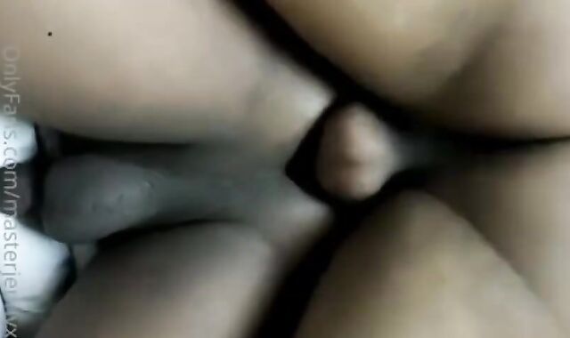 Indian Stranger pumped up chap bashing homosexual Desi Cub