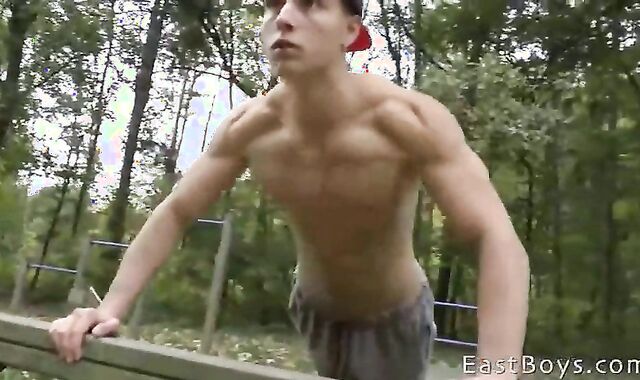 Palms On A Muscleboy