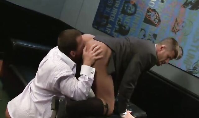 Adam Killian Takes Off His Suit To drill A Bear