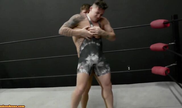 Muscle Wolves Grappling