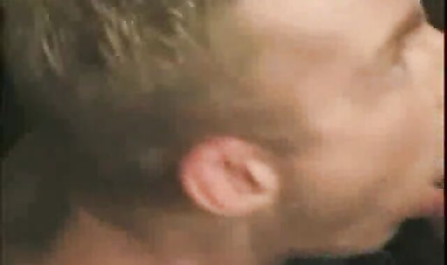 MARDIGRAS MENSROOM MUSCLE