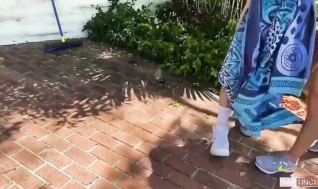 Gardening Is Rock-hard – Isaac Parker And Johnny Ford