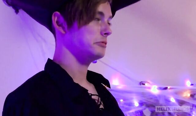 HS - A Halloween Story