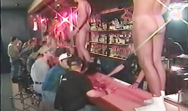 Striptease 1997 - Utter flick