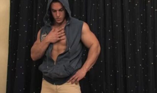 Muscle Bears - Kevin Conrad