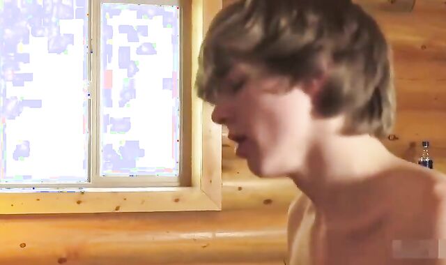 Cub pounds nubile In Cabin