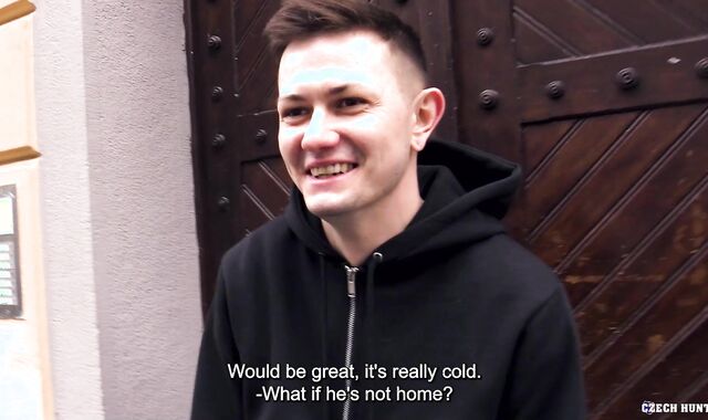 Czech Hunter: Stranger's Trimmed Bod Seduction