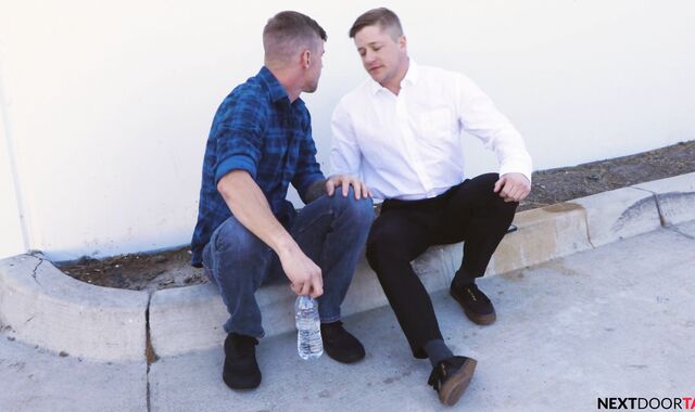 Next Door Taboo: Ryan and Chris: A Blow Tale