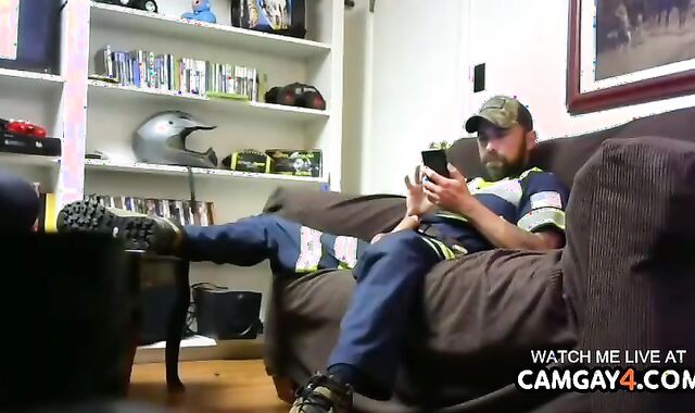 elderly Bearded fellow Stroking In web cam