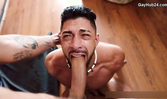 new And Utter Of jizz, Leandro Leeme And His big ten-Pounder Are Back To Breed This aperture