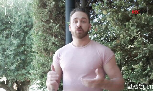 masqulin: Scott Under the Lights