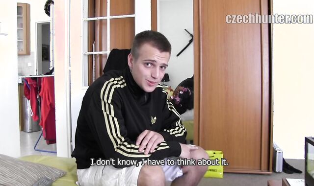 Czech Hunter: When Shopping Turns Into A Deal