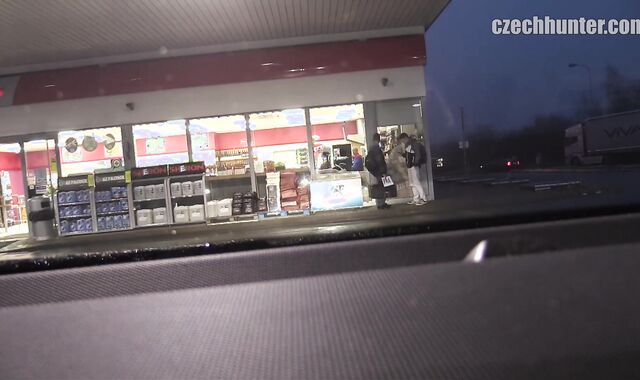 Czech Hunter: Satisfying My Urges With Strangers