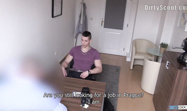 Muddy Scout: Czeching Out His Abilities in Prague