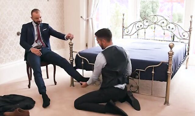 Suited Italian masculines pummel deep In bed