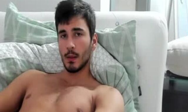 fashionable young stud Wanking In web cam