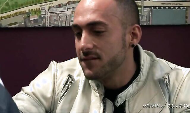 Diary Of A Fox Monday