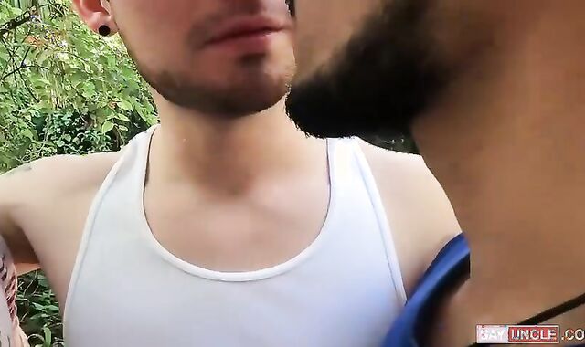 Adrian bonks Benjamin And Damian