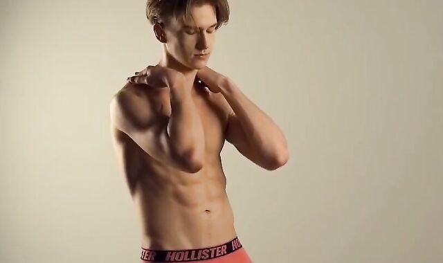 Glamour Masculine Bareness Art Photoshot