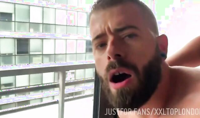 Guillem Slammed By XXLTop