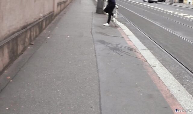 Czech Hunter: Paying for the Ideal Mangina