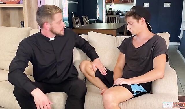 Priest bangs A boy. nasty fag Hump