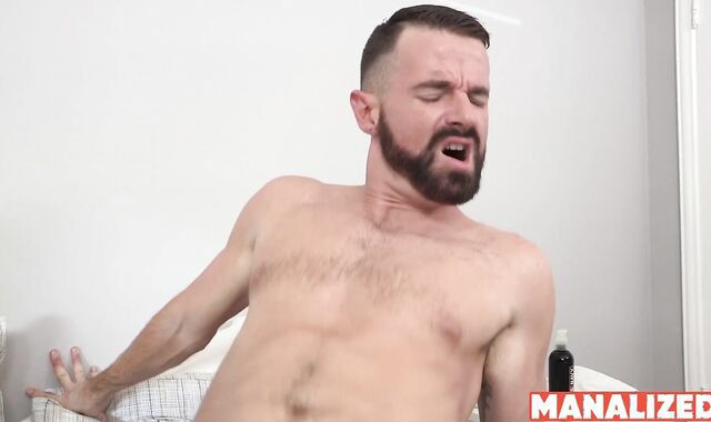 Manalized - Brendan Patrick munching Tex Davidson meaty manmeat