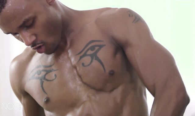 Noir Masculine - Aaron Reese, Jigz Castelo & Titus McMasters Unwind Their Disappointment Thru A trio way