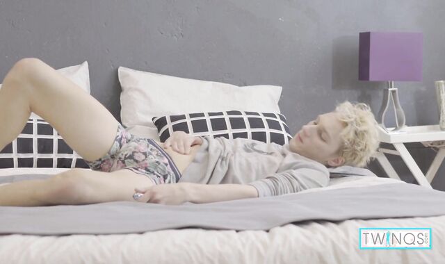 Horny Nubile Youngsters Logan And Nico Fake Guy Beef Whistle Poke And Make Out!