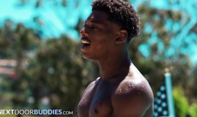 Muscle Wolf 4th Of July Bi-Curious-Racial Hook-Up - Ty Santana, Damien Cruz - NextDoorBuddies