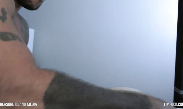 Nate Stetson takes muscle stud boy shaft