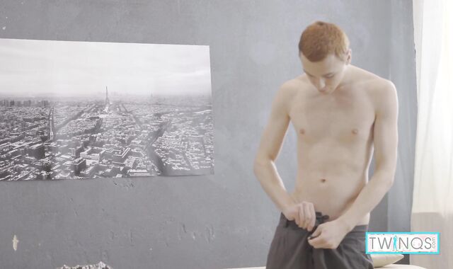 Nasty Masseur Lucas Gets His Customer Michael's Internal Pop-Shot!