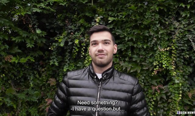 Czech Hunter: Spreading Arses in Prague