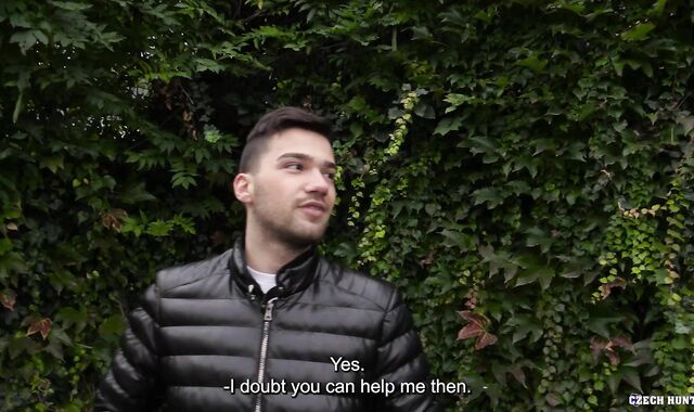 Czech Hunter: Spreading Arses in Prague