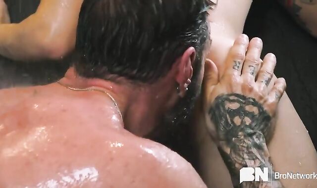 jizz On In
