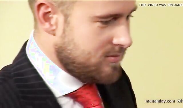 Alex Marte, De Guardaespaldas A Follar Al Presidente