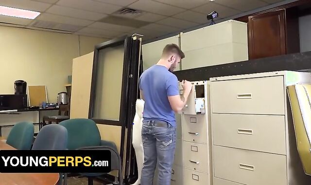 Gay-for-pay boy Demolishes Security Officer's chocolate fuck hole With His hefty penis In The Backroom