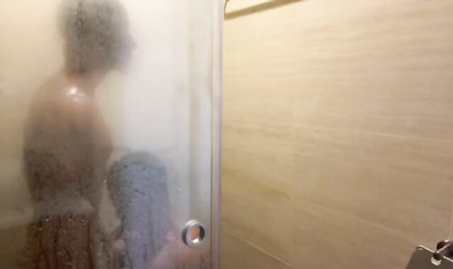 Chupaan Pinoy – Playful Gay Oral Amateur Fun