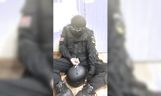 Solo Heat: swat soldier jerk off in uniform and hood