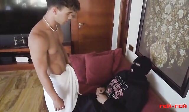 Gay Amateur: The Thief