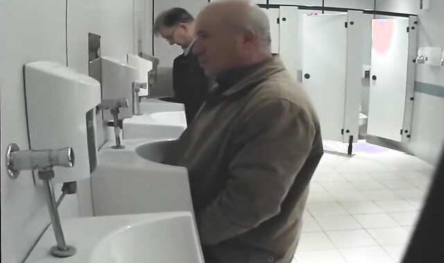 Gay Amateur: Spy old men v5213