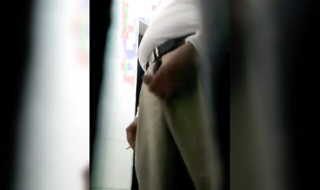 Gay Amateur: Toilet Spy 06 Parte 2