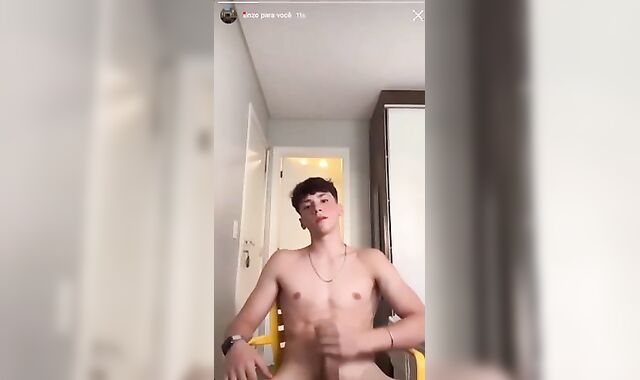 Solo Heat: Brazilian Twink Enzo - jerk off cum
