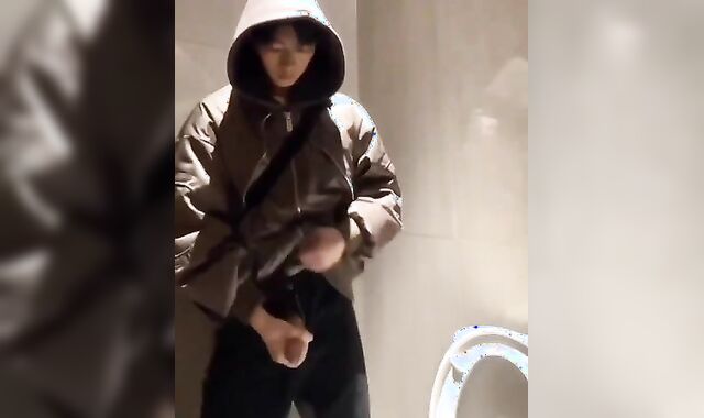 Gay Amateur: asian boy wanking 17